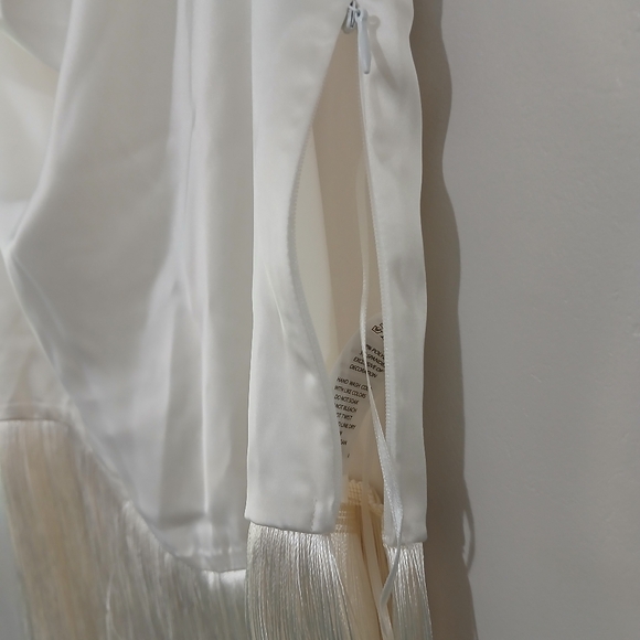 Rachael Zoe sz M Off White Cream Sleeveless Cowl Neck Top with Fringe - Picture 5 of 8